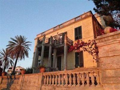 фото отеля Villino Eleonora Bed & Breakfast Parghelia