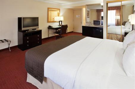фото отеля Holiday Inn Rancho Cordova