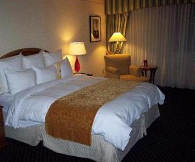 фото отеля Ventura Beach Marriott