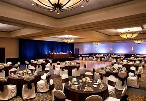 фото отеля Ventura Beach Marriott