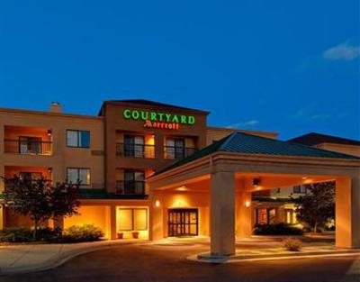 фото отеля Courtyard by Marriott Grand Rapids Airport