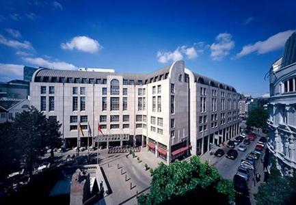 фото отеля Marriott Hamburg Hotel