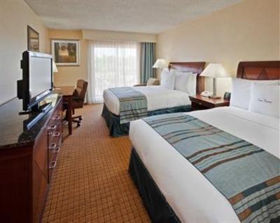фото отеля DoubleTree by Hilton Hotel Livermore