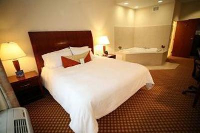 фото отеля Hilton Garden Inn Elkhart