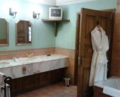фото отеля Pennyhill Park Hotel Bagshot