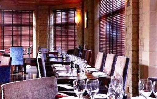 фото отеля Pennyhill Park Hotel Bagshot