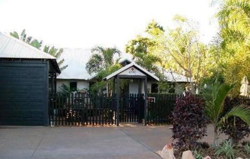 фото отеля Broome Town Bed & Breakfast