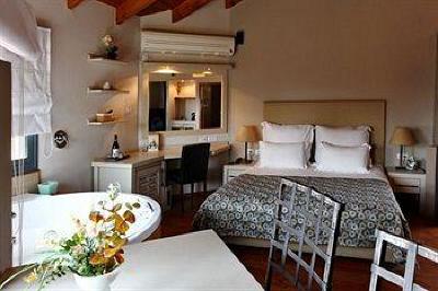 фото отеля Ramot Holiday Village Resort