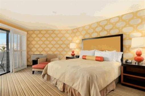 фото отеля Seacrest Oceanfront Hotel