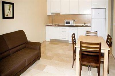 фото отеля Apartamentos Turisticos La Castilleja
