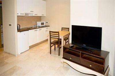 фото отеля Apartamentos Turisticos La Castilleja