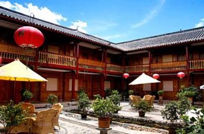 фото отеля Lijiang Wangfu Hotel