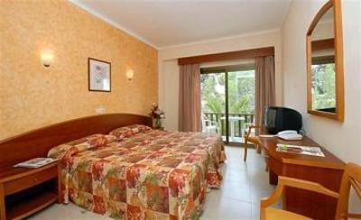 фото отеля Flacalco Park Apartments