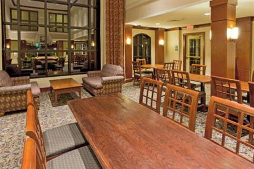 фото отеля Staybridge Suites McLean-Tysons Corner
