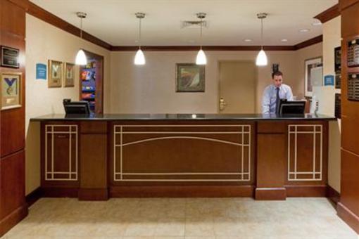 фото отеля Staybridge Suites McLean-Tysons Corner