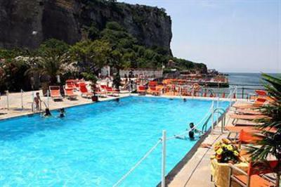 фото отеля Hotel Le Axidie Vico Equense