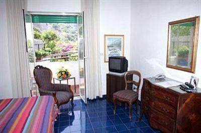 фото отеля Hotel Le Axidie Vico Equense