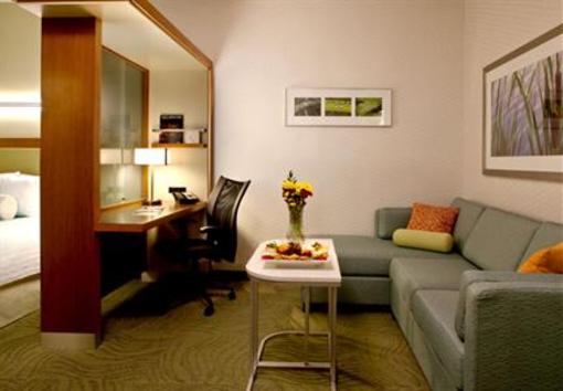 фото отеля SpringHill Suites Huntsville Downtown