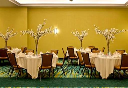 фото отеля SpringHill Suites Huntsville Downtown