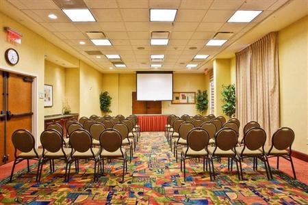 фото отеля Hilton Garden Inn Atlanta NW/Wildwood
