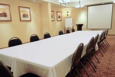 фото отеля Days Inn Downtown Edmonton