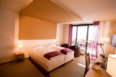 фото отеля Seehotel Leoni