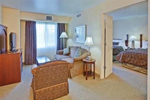 фото отеля Staybridge Suites Rochester University