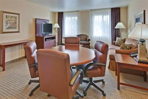 фото отеля Staybridge Suites Rochester University