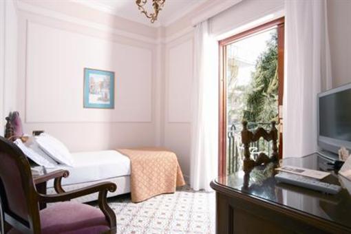 фото отеля Grand Hotel De La Ville Sorrento