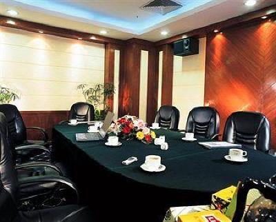 фото отеля Gloria Plaza Hotel Dalian