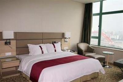фото отеля Holiday Inn Riverside Wuhan