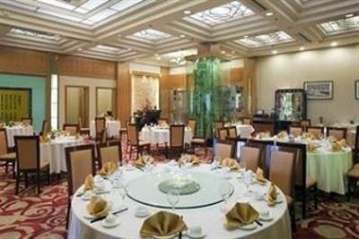 фото отеля Holiday Inn Riverside Wuhan