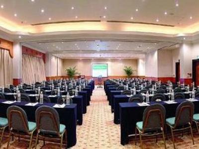 фото отеля Holiday Inn Riverside Wuhan