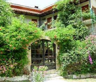 фото отеля Vasilias Nikoklis Inn Paphos