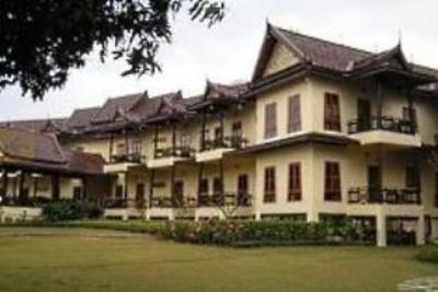 фото отеля Phuwanalee Resort