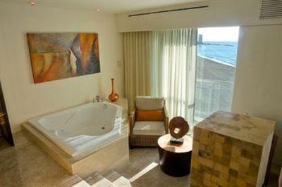 фото отеля Royal Sunset Resort Cancun