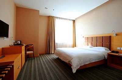фото отеля Yifeng Business Hotel Yingkou