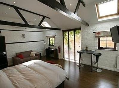 фото отеля Cambridge Serviced Apartments