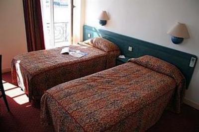 фото отеля Ibis Styles Bayonne Gare Centre