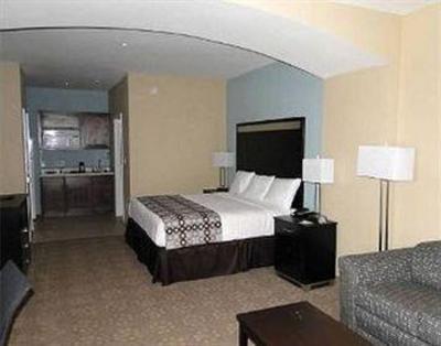 фото отеля Days Inn & Suites Gonzales