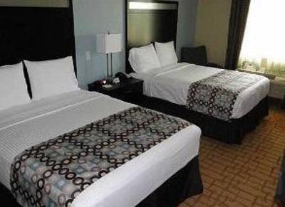 фото отеля Days Inn & Suites Gonzales