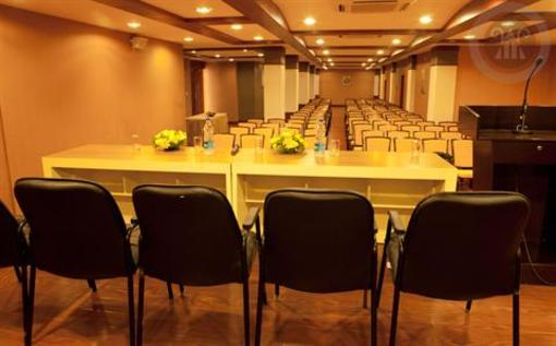 фото отеля Hotel Paramount Tower