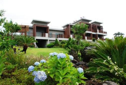 фото отеля Jejueco Suites