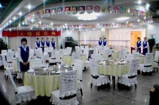 фото отеля Qingdao Yingshi Hotel