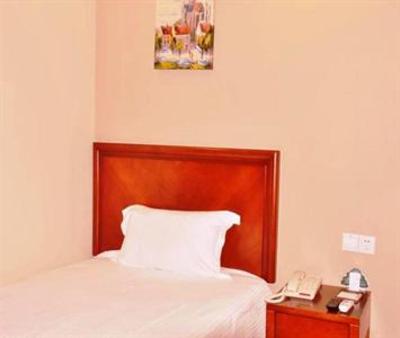 фото отеля Greentree Inn Shenzhen Zhong Ying Street Express Hotel