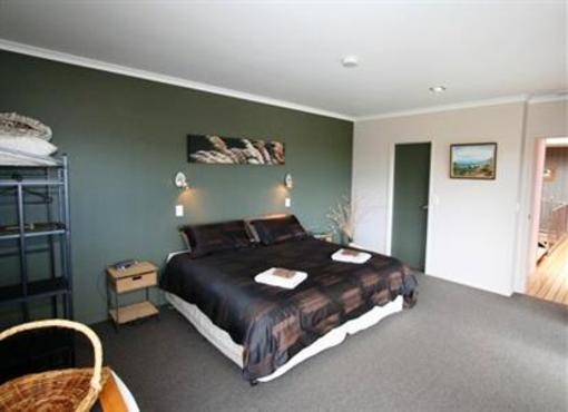 фото отеля Hahei Horizon Bed & Breakfast