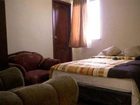 фото отеля Hostal Perla Real Inn