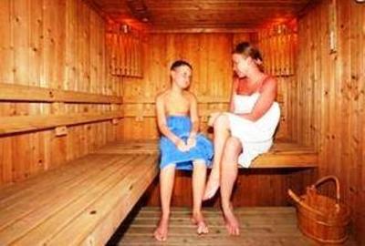 фото отеля Andaman Beach Suites Phuket