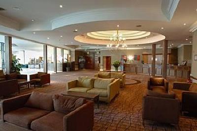 фото отеля Green Isle Hotel