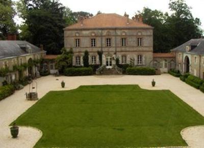 фото отеля Chateau de l'Oiseliniere